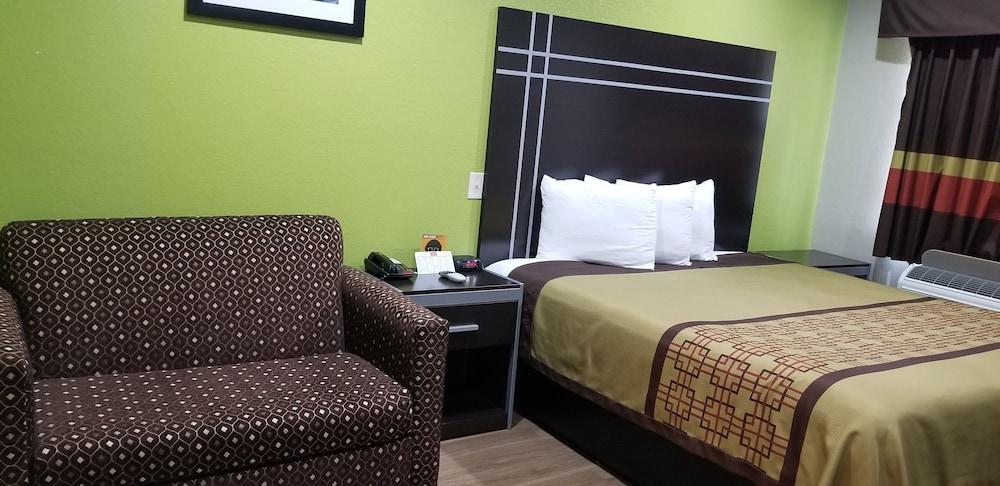 Motel 6 Humble, Tx - Houston International Airport Eksteriør bilde