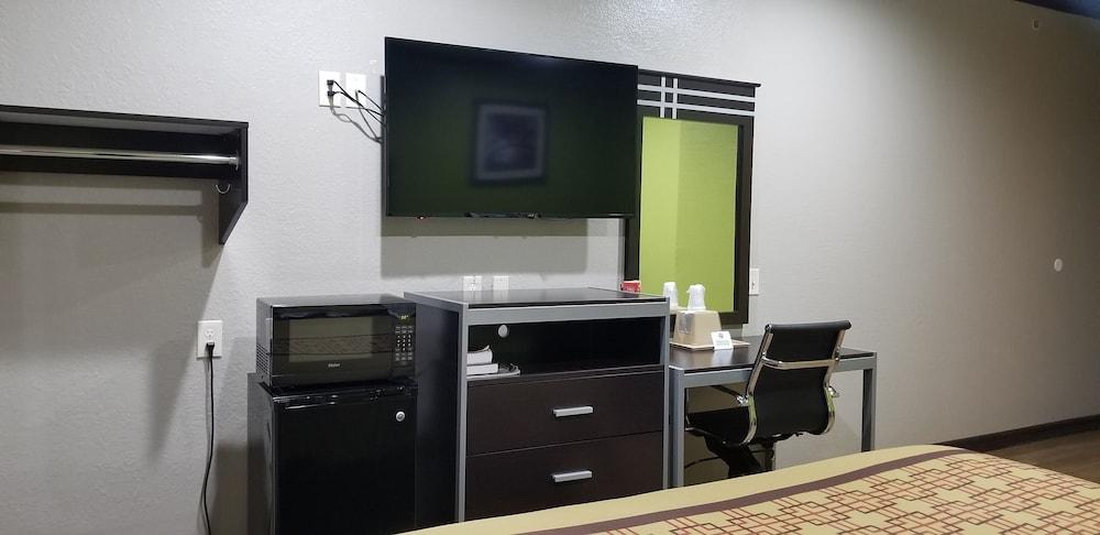 Motel 6 Humble, Tx - Houston International Airport Eksteriør bilde