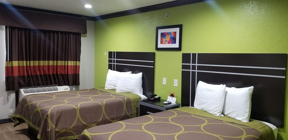 Motel 6 Humble, Tx - Houston International Airport Eksteriør bilde