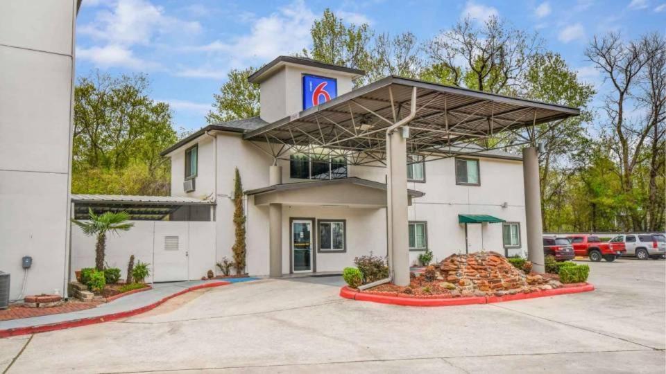 Motel 6 Humble, Tx - Houston International Airport Eksteriør bilde