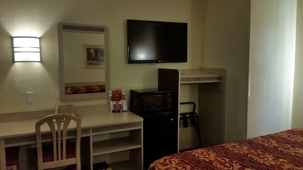 Motel 6 Humble, Tx - Houston International Airport Eksteriør bilde